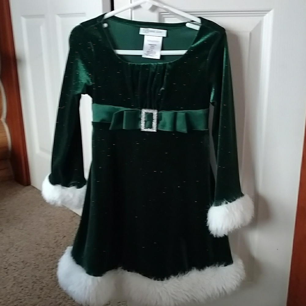 Girls green holiday dress
